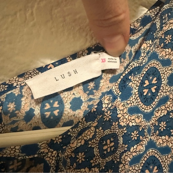 LUSH Blue/Peach Baroque Print Fit N Flare Mini Dress Sz XS Silky - Picture 10 of 10